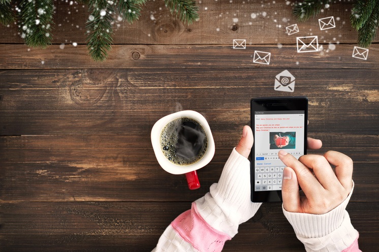 company using email marketing to promote their small business during the holiday season